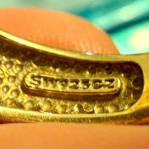 STATEMENT ROSE RING SWAROVSKI STYLE – SIZE 9 💎 - Picture 9 of 15